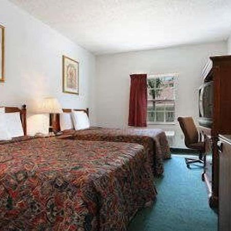 Travelodge By Wyndham Waukegan Gurnee Kamer foto