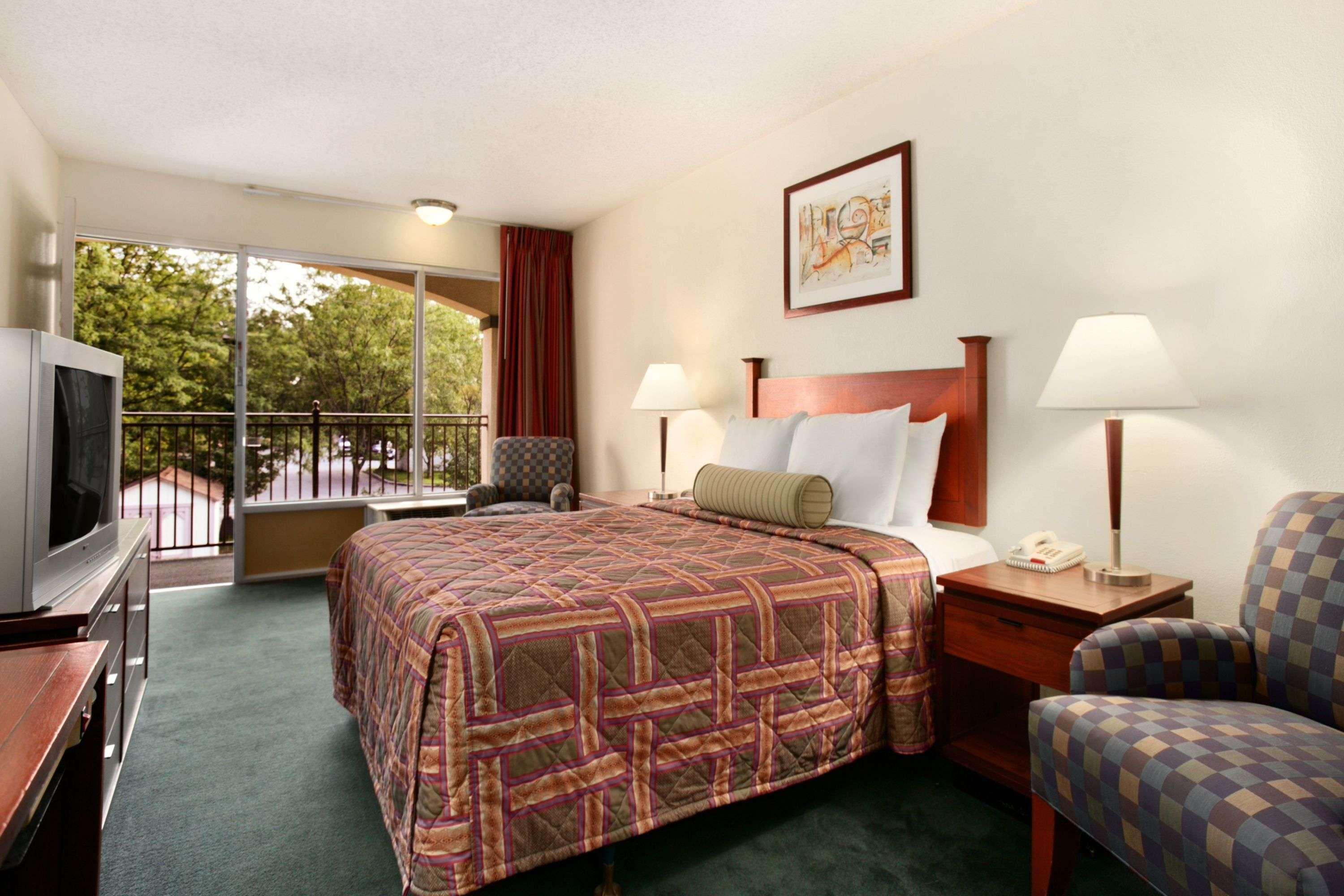 Travelodge By Wyndham Waukegan Gurnee Buitenkant foto