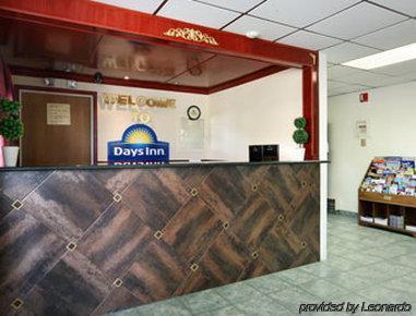 Travelodge By Wyndham Waukegan Gurnee Buitenkant foto